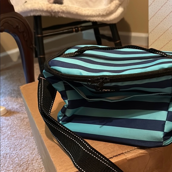 Scout Striped Insulated Lunch Bag - Picture 2 of 5